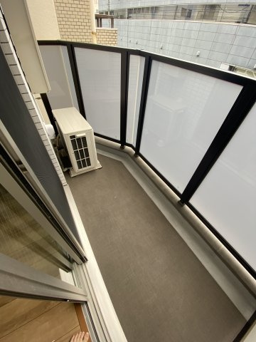 グランドコンシェルジュ菊川のバルコニー