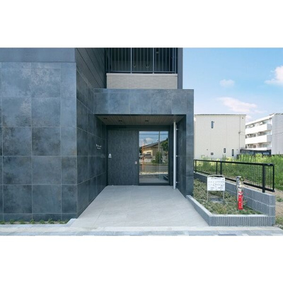 【エントランス】 | プレイズシード御器所イースト