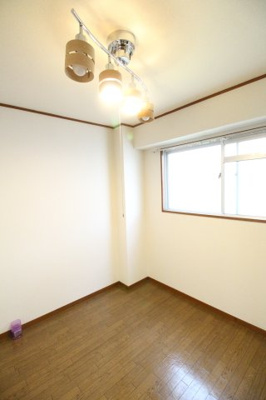 【居間・リビング】 | U.J.ビル豊里