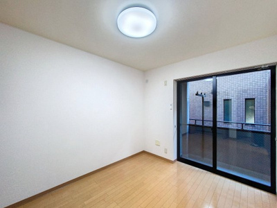 【寝室】 | 春月堂