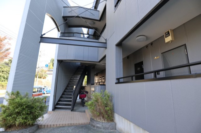 【エントランス】 | 春月堂