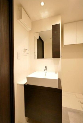 【独立洗面台】 | ラフィスタ方南町 | 嬉しい独立洗面台付き。