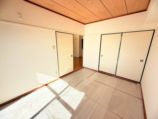 矢追マンションの和室