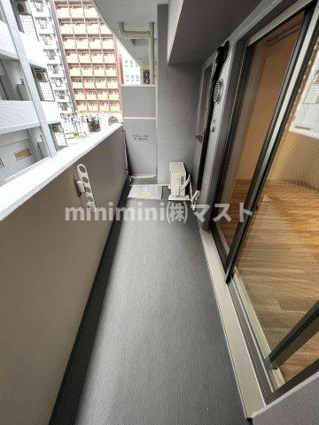 大阪市浪速区難波中３丁目の賃貸マンションのバルコニー