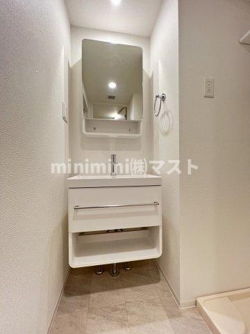 大阪市浪速区難波中３丁目の賃貸マンションの洗面所