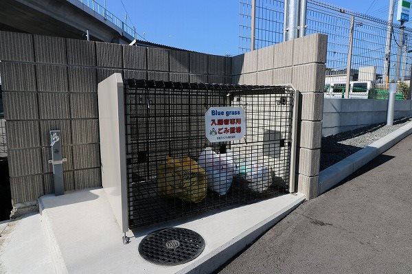 ブルーグラスのその他共用部分|敷地内ゴミ置き場