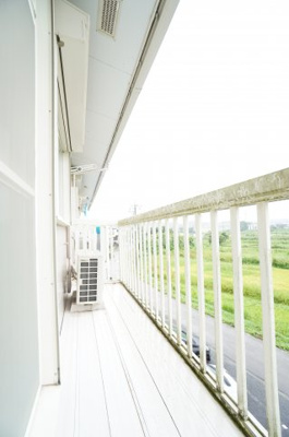 【バルコニー】 | エクセレントわらび | ※同物件・同タイプの写真です。