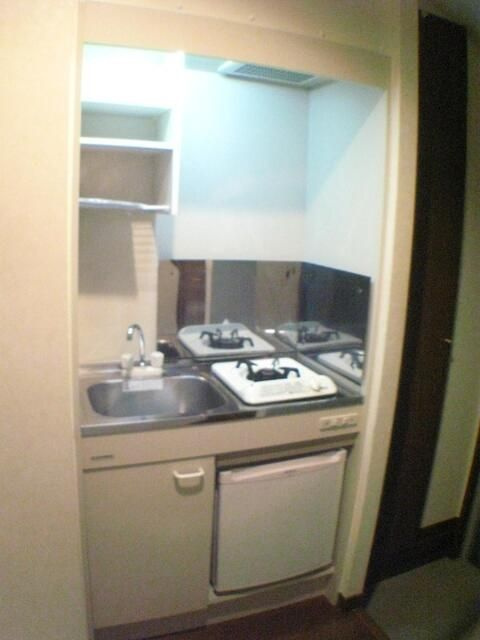 早稲田桜並木ＡＶＥのキッチン