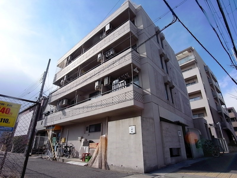 ハローグリーンハイツ岡本の外観