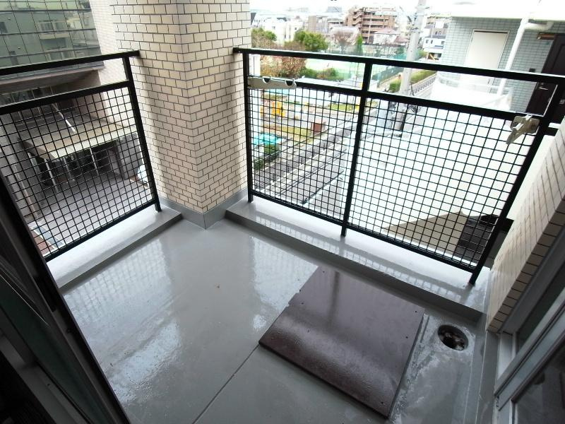 メゾンミヤマエのバルコニー