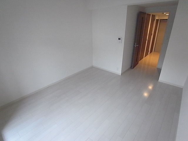 エスライズ新神戸2の居間・リビング