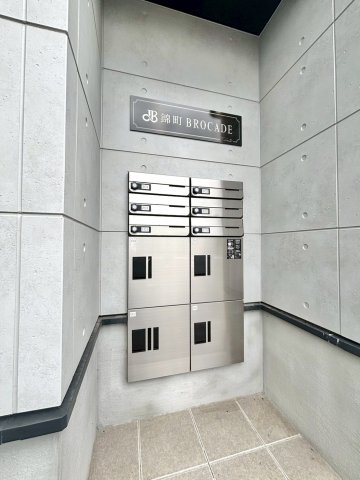ＪＢ錦町ＢＲＯＣＡＤＥのエントランス