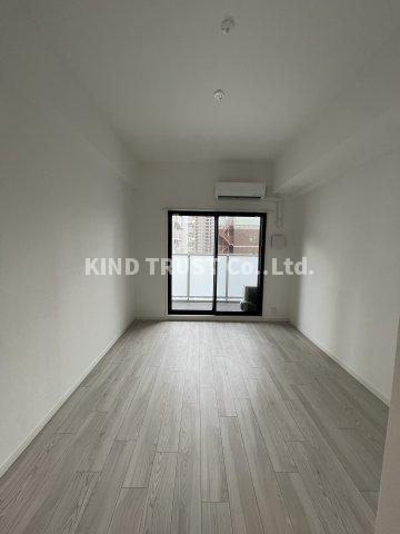 S-RESIDENCE大阪同心の居間・リビング|こちらのリビングで趣味の時間をお楽しみください