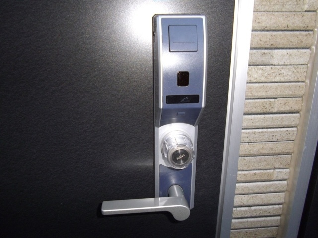 Signal Hill（シグナルヒル）のセキュリティ|カードキーはパスモ対応しています。