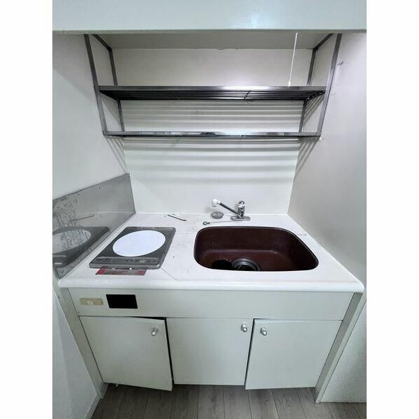 ロイヤルハイツ新宿御苑のキッチン