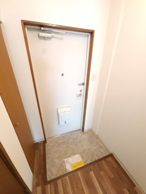 【玄関】 | スリーハートガーデン