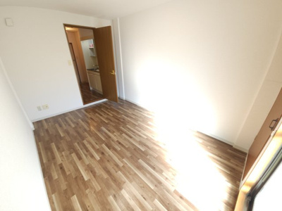 【居間・リビング】 | スリーハートガーデン