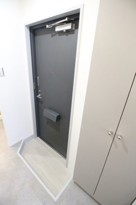 【玄関】 | パティオス豊里館