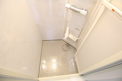 【シャワールーム】 | パティオス豊里館