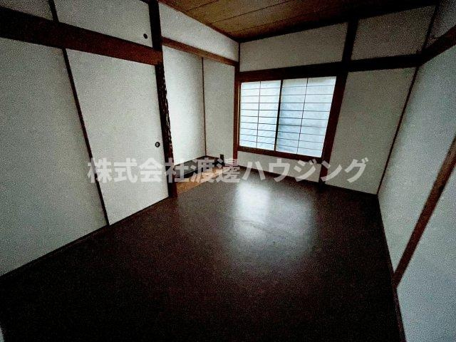 常称寺町貸家の洋室