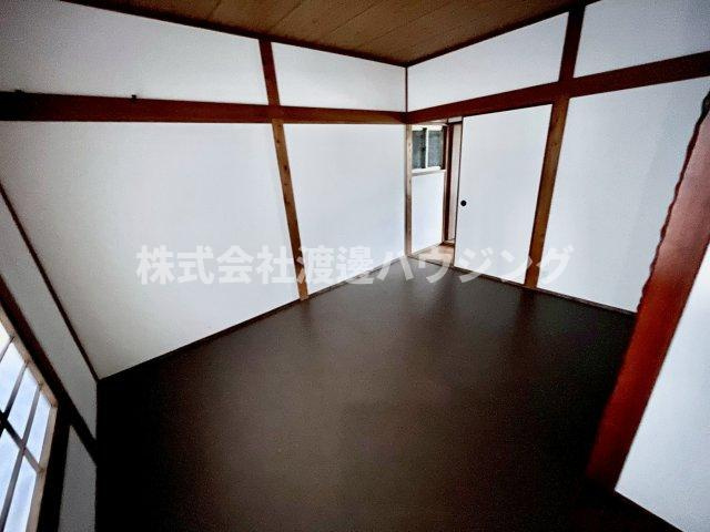 常称寺町貸家の洋室