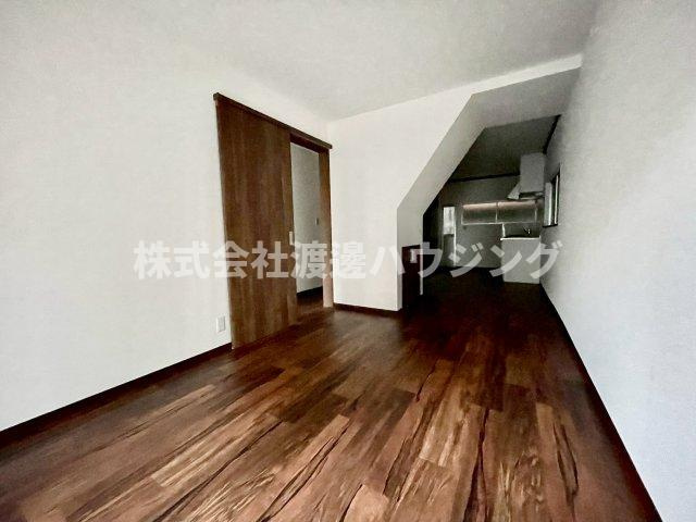 常称寺町貸家の居間・リビング