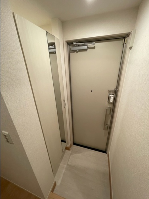 Sereno照ヶ丘の玄関