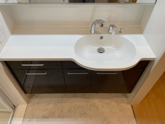 Sereno照ヶ丘の洗面所