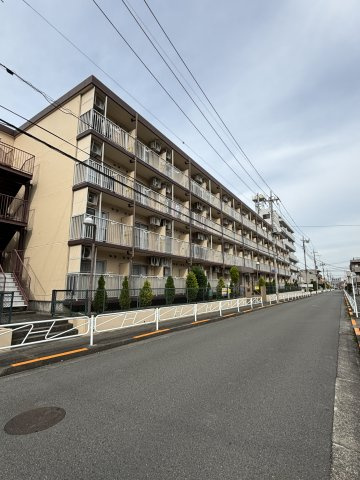 ☆RC造で重厚感のある外観☆