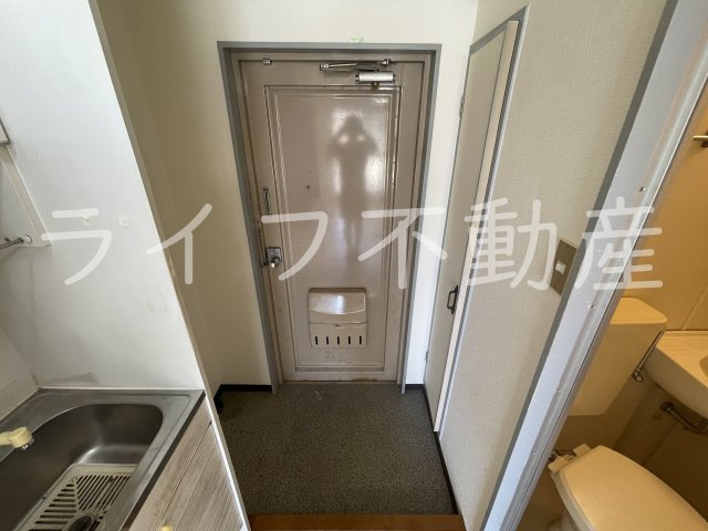 アーバンライフ上島の玄関|明るい玄関です
