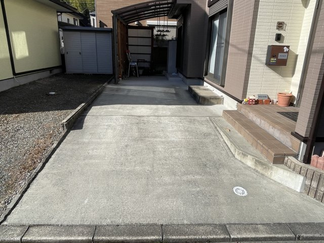丹波篠山市東岡屋の中古一戸建の駐車場|※駐車スペースは現地にてご確認下さい。