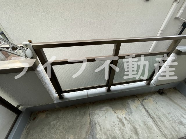 グリーングラスのバルコニー|落ち着いた時間を過ごせるバルコニーです