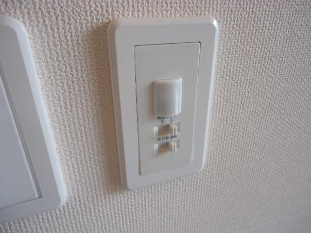 つぼみハイツの設備|浴室温度調整機能付水栓（イメージ）