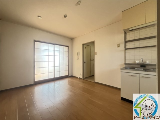 パークサイドの居間・リビング|※類似写真