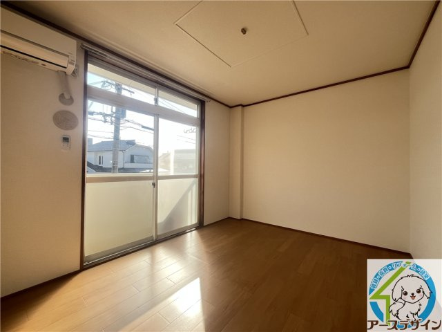 パークサイドの寝室|※類似写真