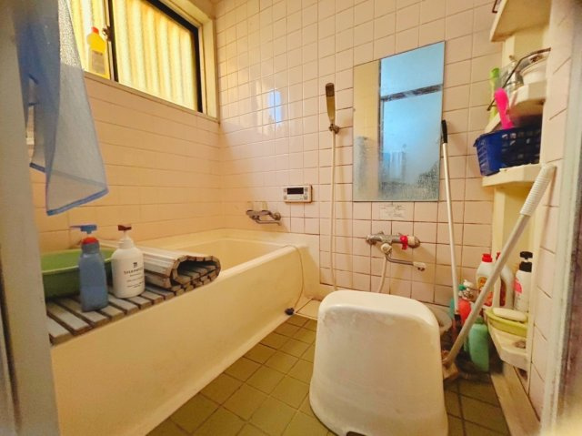 小山市羽川、事務所、作業所付き中古住宅の浴室