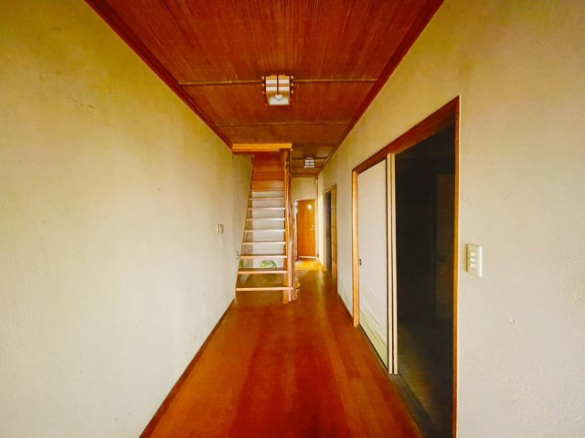 小山市羽川、事務所、作業所付き中古住宅の内装