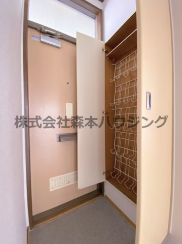【収納】 | 　シティハイムモンレブ | シューズボックスついてます