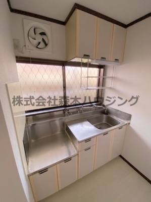 【キッチン】 | 　シティハイムモンレブ | お料理しやすいキッチンです