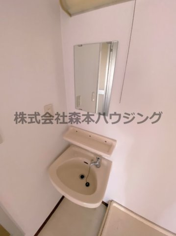 【独立洗面台】 | 　シティハイムモンレブ | 使いやすい独立洗面台です