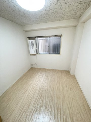 【居間・リビング】 | Bulk court