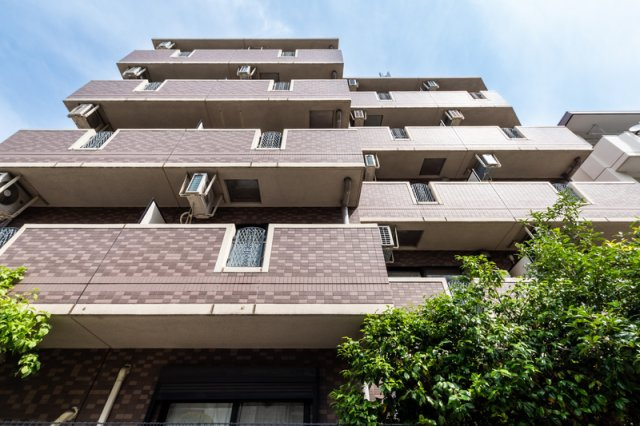 ラグジュアリーアパートメント砧