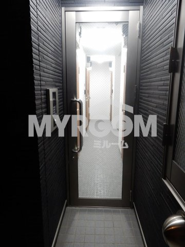 イルビラージュ平和台のエントランス