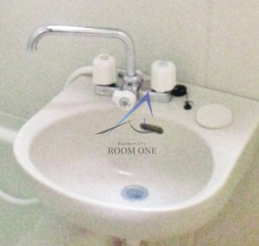 早稲田桜並木ＡＶＥの洗面所|洗面台です。