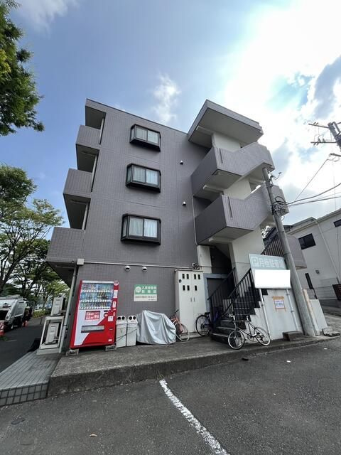 第１０笠原ビルの外観