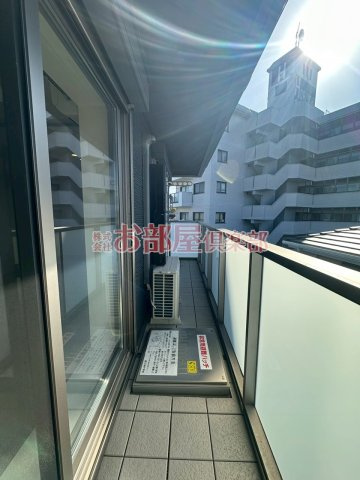 ラ・ルーチェ 東櫛原のバルコニー