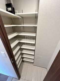 【収納】 | プレミストタワー靭本町 | プレミストタワー靭本町　シューズインクローゼット