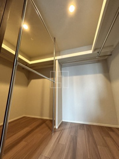 【収納】 | プレミストタワー靭本町 | プレミストタワー靭本町　ウォークインクローゼット