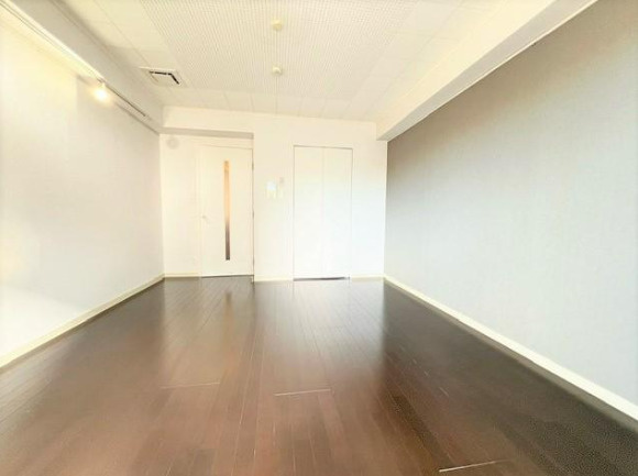 Win Bell 仙川の洋室