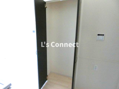 【設備】 | ルミエールⅡ | ＬＤＫにも収納付き。